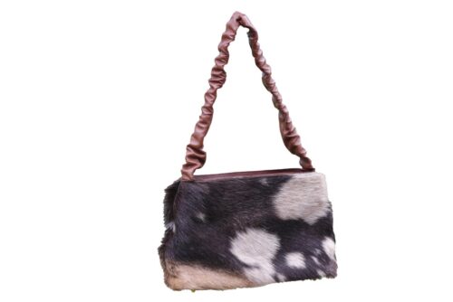 Bolso en cuero de cabrito en pelo